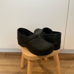 Black Clogs